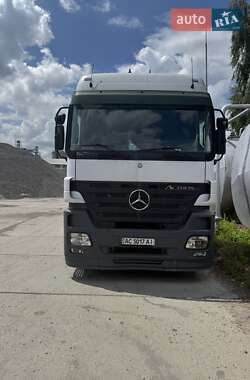 Тягач Mercedes-Benz Actros 2005 в Луцке