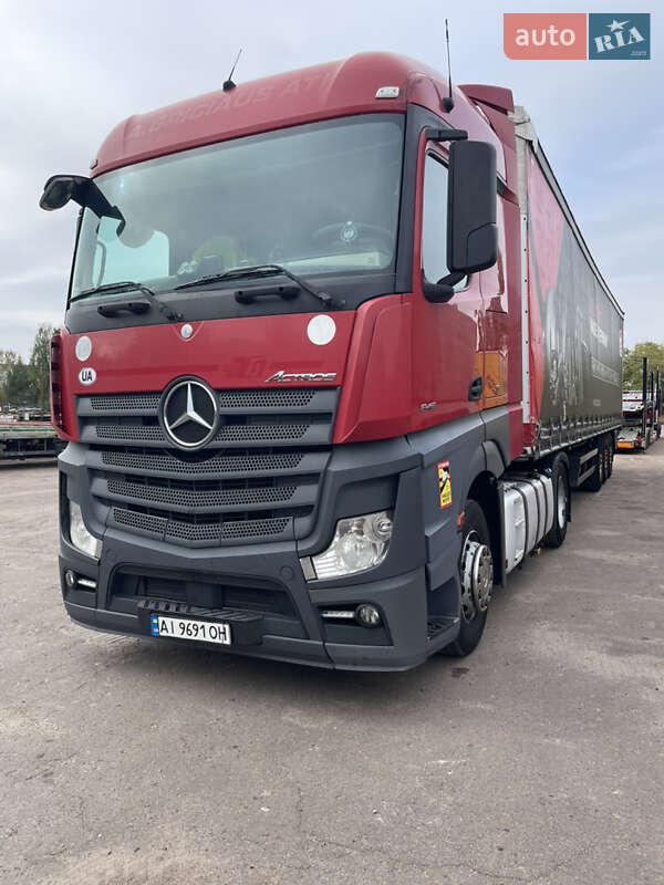 Тягач Mercedes-Benz Actros 2015 в Буче