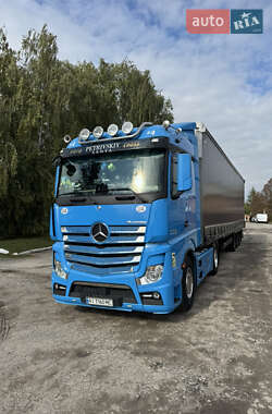 Тягач Mercedes-Benz Actros 2015 в Києві