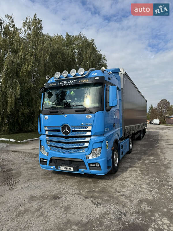 Тягач Mercedes-Benz Actros 2015 в Києві