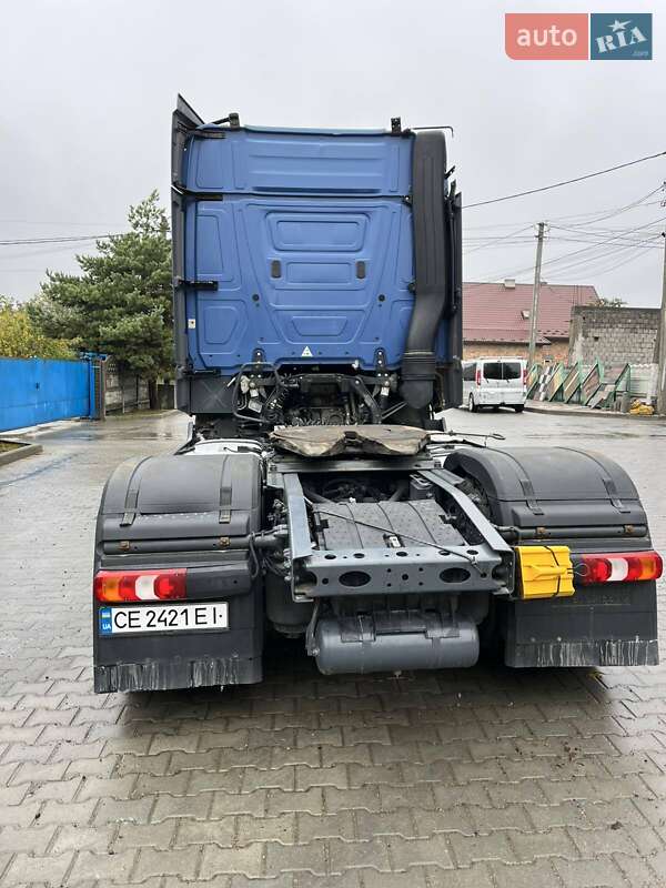 Тягач Mercedes-Benz Actros 2013 в Черновцах