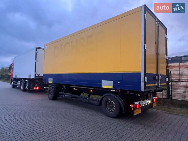 Контейнеровоз Mercedes-Benz Actros 2021 в Чернівцях
