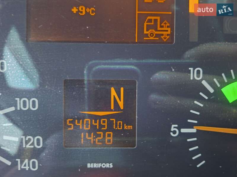 Тентованый Mercedes-Benz Actros 2000 в Березному