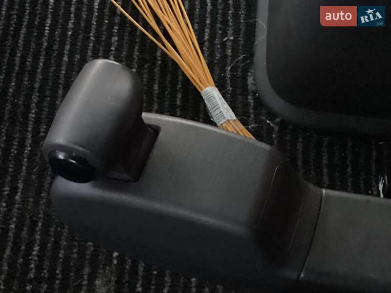 Бензовоз Mercedes-Benz Actros 2008 в Львове