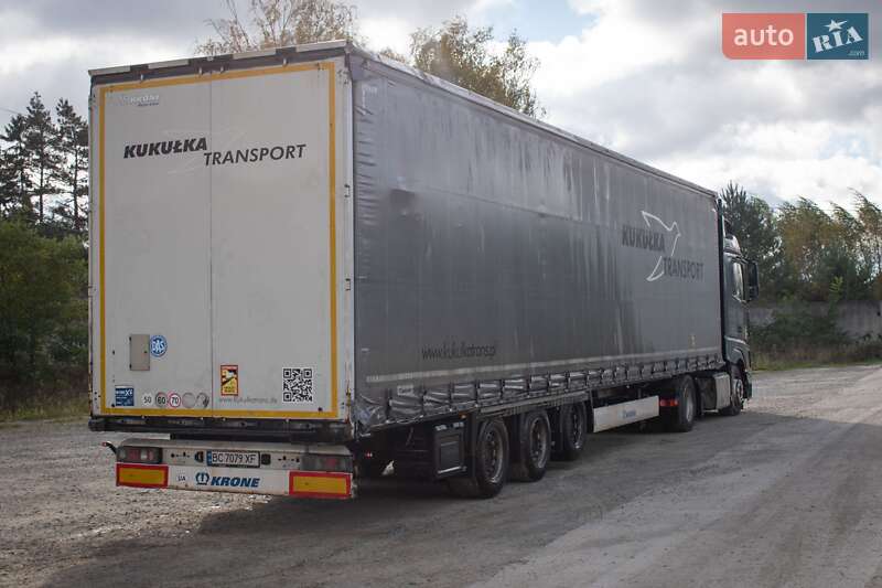 Тягач Mercedes-Benz Actros 2013 в Львове