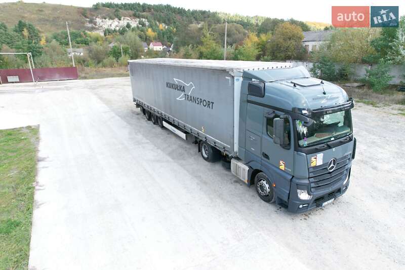 Тягач Mercedes-Benz Actros 2013 в Львове