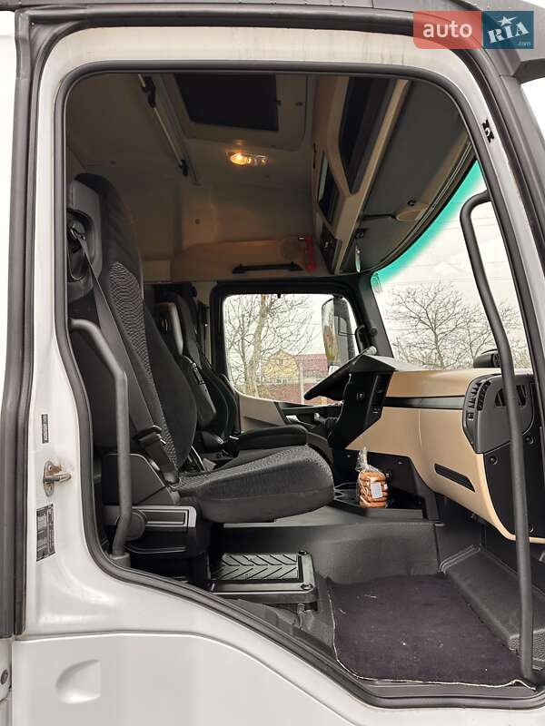 Тягач Mercedes-Benz Actros 2016 в Луцке