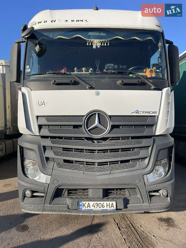 Mercedes-Benz Actros 2014 Mercedes-Benz Actros 2014