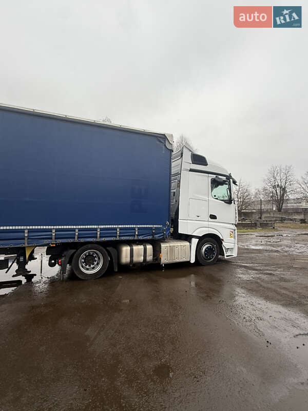 Тягач Mercedes-Benz Actros 2016 в Луцке
