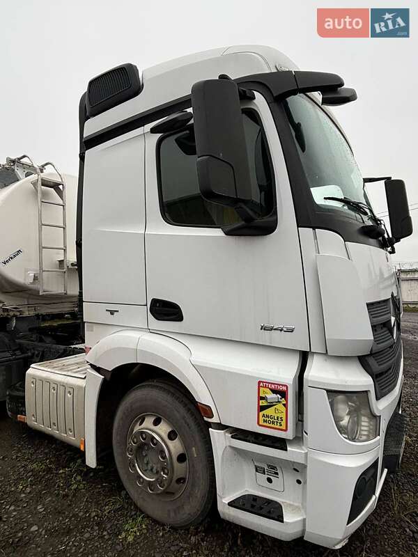 Бензовоз Mercedes-Benz Actros 2013 в Луцьку фото 10 Бензовоз Mercedes-Benz Actros 2013 в Луцьку