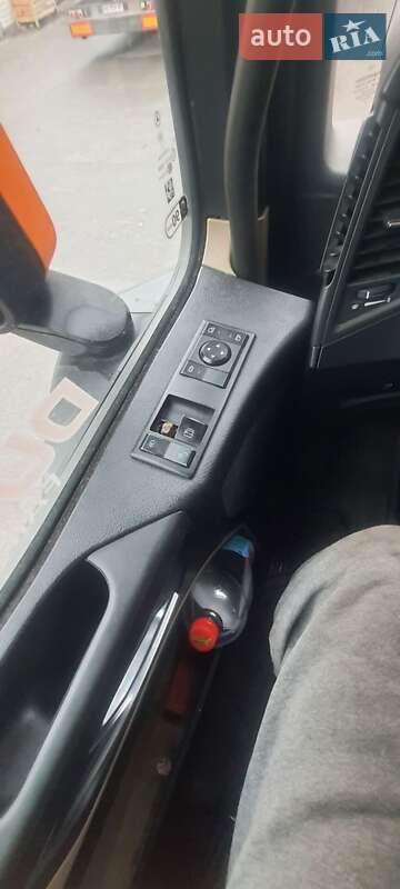 Тягач Mercedes-Benz Actros 2013 в Днепре