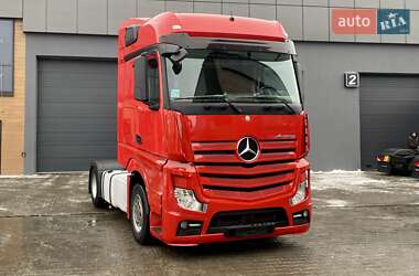 Тягач Mercedes-Benz Actros 2014 в Ровно