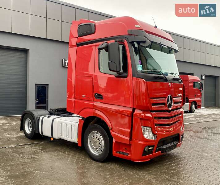Тягач Mercedes-Benz Actros 2014 в Ровно