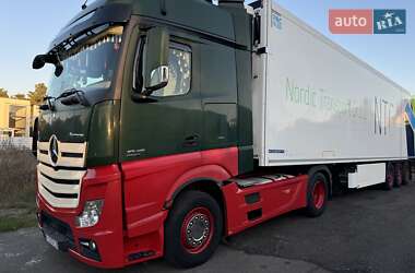 Тягач Mercedes-Benz Actros 2013 в Киеве