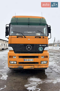 Зерновоз Mercedes-Benz Actros 2007 в Вольногорске