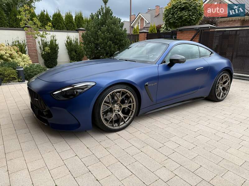 Купе Mercedes-Benz AMG GT 2024 в Львове