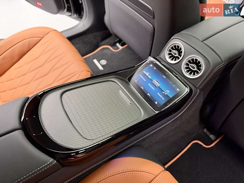 Купе Mercedes-Benz AMG GT 2023 в Киеве