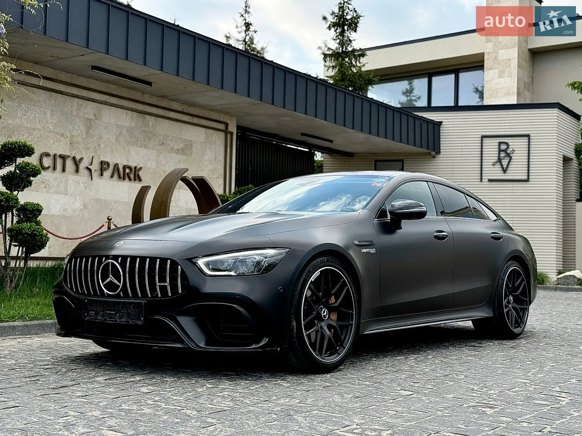 2019 Mercedes-Benz AMG GT - мініатюра 10