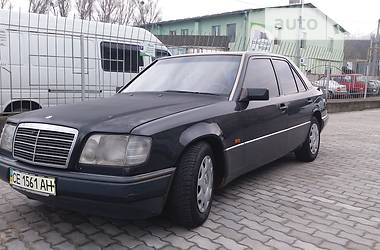 Седан Mercedes-Benz Atego 1995 в Черновцах