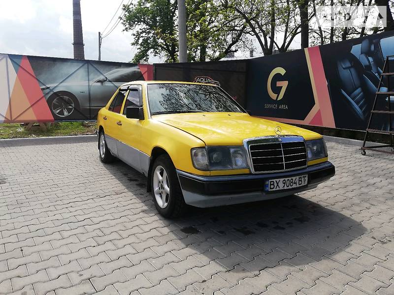 Седан Mercedes-Benz Atego 1986 в Черновцах
