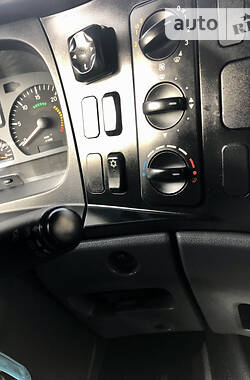 Грузовой фургон Mercedes-Benz Atego 2005 в 