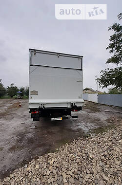 Грузовой фургон Mercedes-Benz Atego 2010 в 