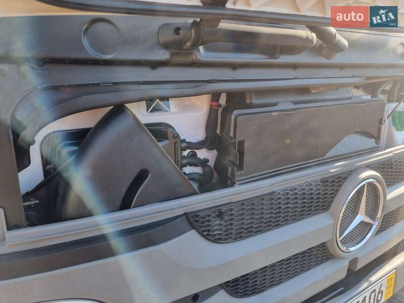 Грузовой фургон Mercedes-Benz Atego 2012 в Ровно