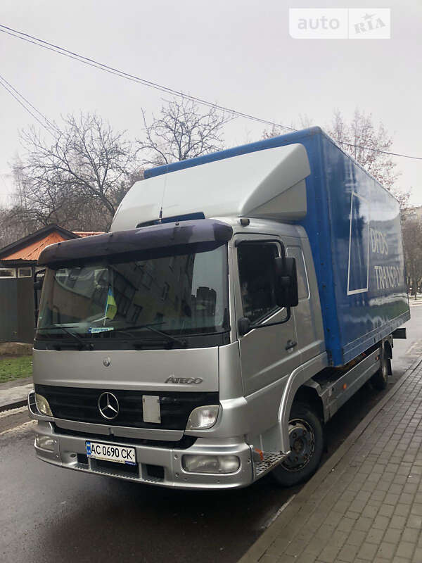 Грузовой фургон Mercedes-Benz Atego 2002 в 