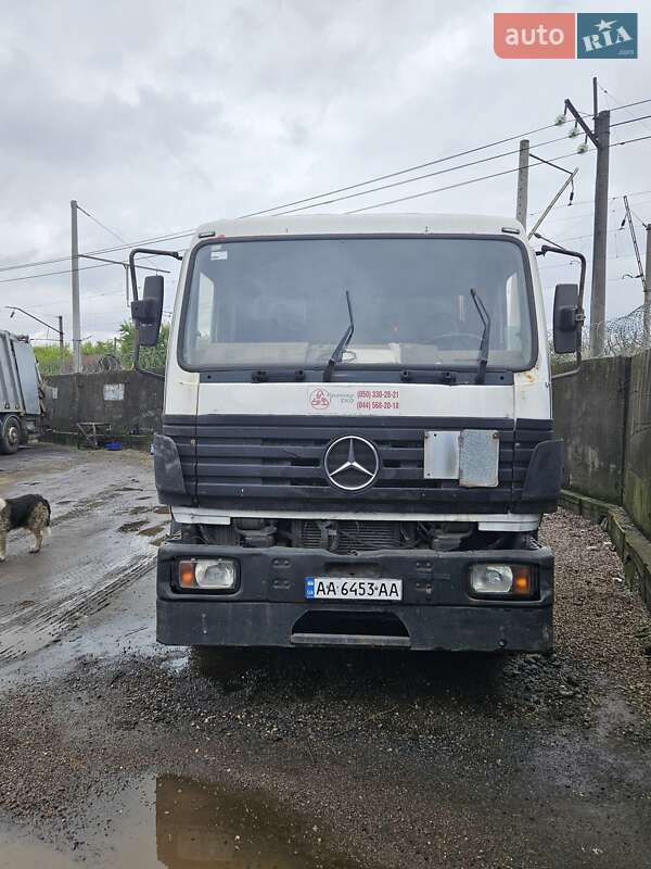 Мусоровоз Mercedes-Benz Atego 1998 в Киеве