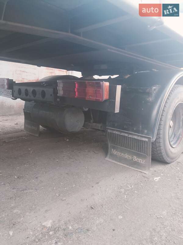 Платформа Mercedes-Benz Atego 1994 в Одессе
