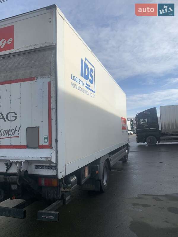 Грузовой фургон Mercedes-Benz Atego 2010 в Львове