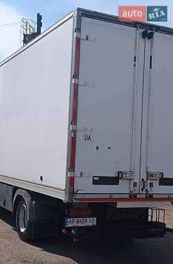 Інші вантажівки Mercedes-Benz Atego 2005 в 