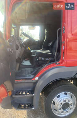 Тентований Mercedes-Benz Atego 2013 в 