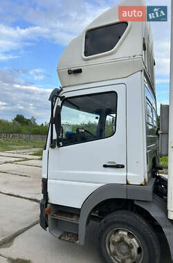 Вантажний фургон Mercedes-Benz Atego 2001 в 