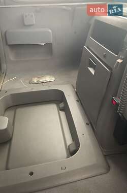 Грузовой фургон Mercedes-Benz Atego 2006 в 