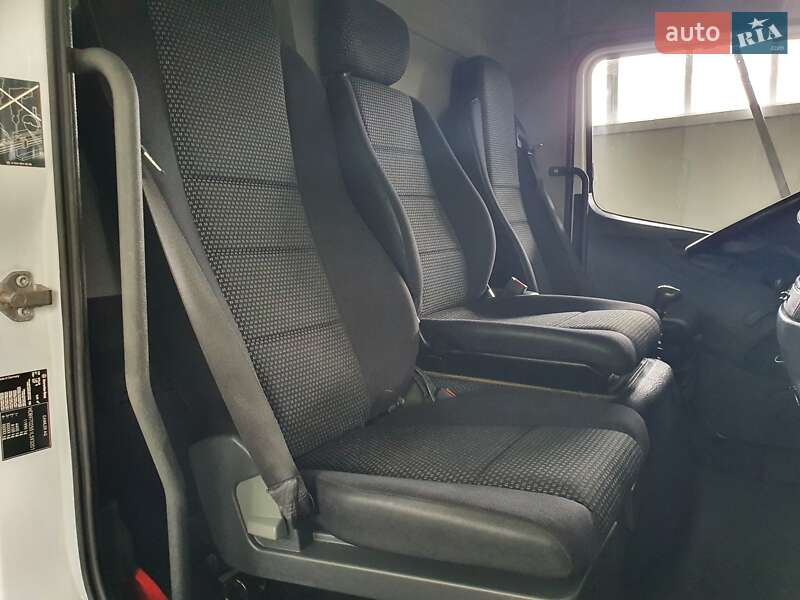 Борт Mercedes-Benz Atego 2011 в Калуші