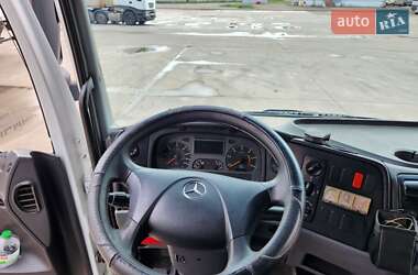Вантажний фургон Mercedes-Benz Atego 2005 в 