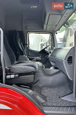 Грузовой фургон Mercedes-Benz Atego 2012 в 