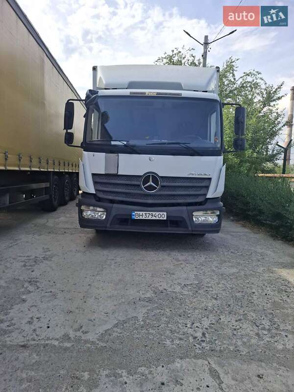 Вантажний фургон Mercedes-Benz Atego 2015 в Одесі