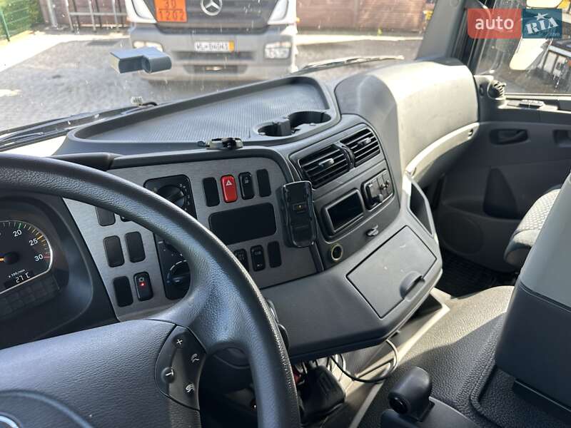 Эвакуатор Mercedes-Benz Atego 2011 в Залещиках