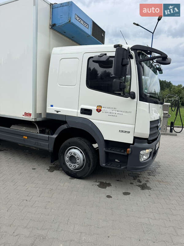 Рефрижератор Mercedes-Benz Atego 2014 в Львове