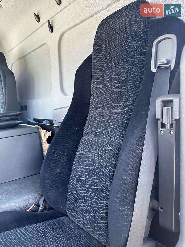 Грузовой фургон Mercedes-Benz Atego 2015 в Львове