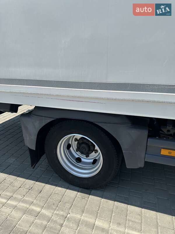 Грузовой фургон Mercedes-Benz Atego 2015 в Львове