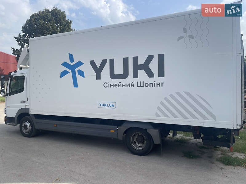 Грузовой фургон Mercedes-Benz Atego 2011 в Чернигове