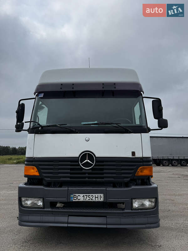 Грузовой фургон Mercedes-Benz Atego 1998 в Львове