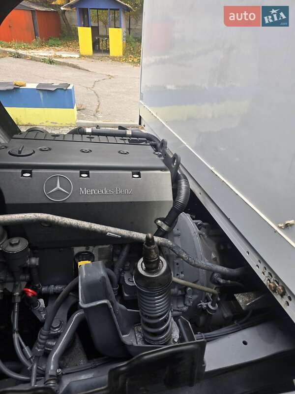 Вантажний фургон Mercedes-Benz Atego 2013 в Харкові