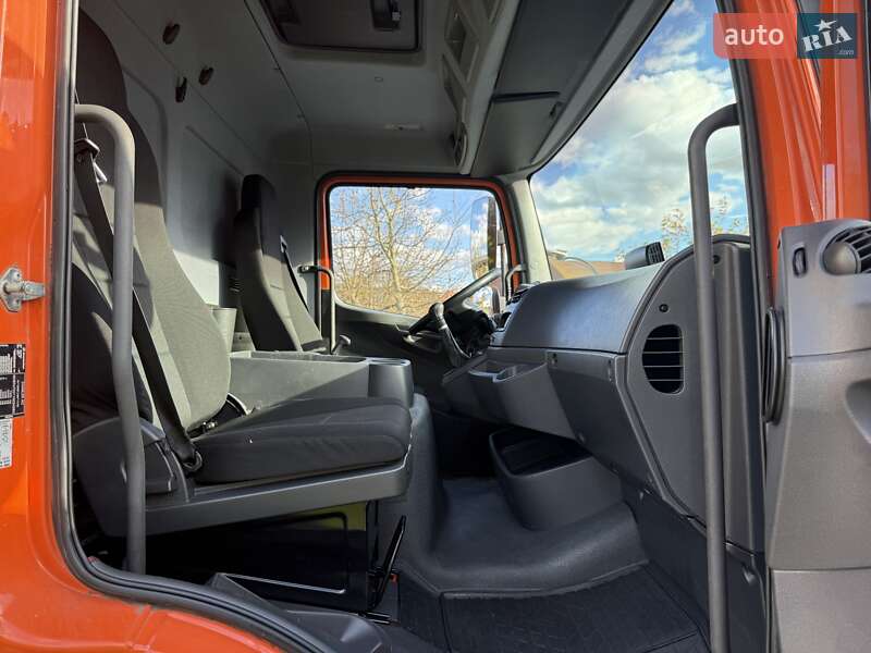 Грузовой фургон Mercedes-Benz Atego 2016 в Радивилове