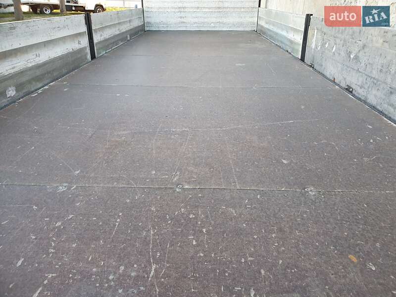 Борт Mercedes-Benz Atego 2011 в Калуші