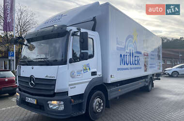 Грузовой фургон Mercedes-Benz Atego 2015 в Киеве