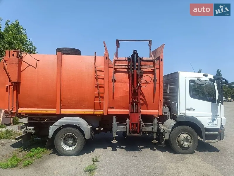 Mercedes-Benz Atego 2015